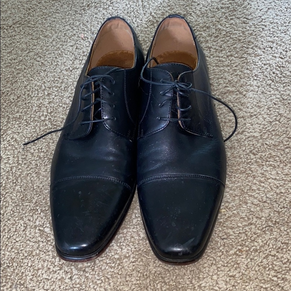 Florsheim men’s dress shoes